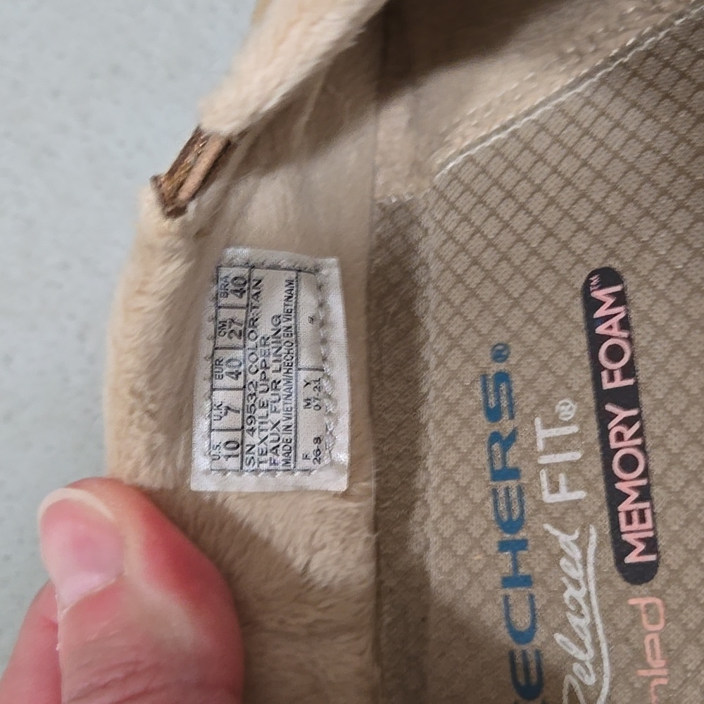 Skechers Clogs - Picture 10 of 10